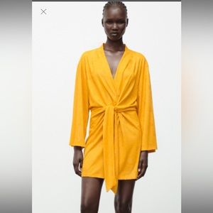 Zara yellow jacquard dress. Size medium - NWT!